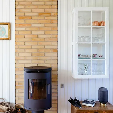 Renovated House With Lovely Secluded Garden Tatil Evi Gilleleje