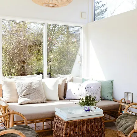 Renovated House With Lovely Secluded Garden Tatil Evi *