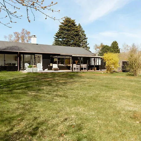 Tatil Evi Renovated House With Lovely Secluded Garden